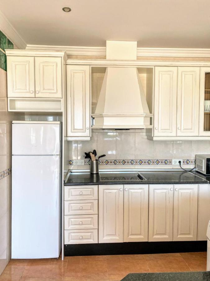 Apartamento Rio Adelfas Apartment เบนาคาราเฟ ภายนอก รูปภาพ