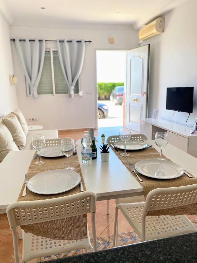 Apartamento Rio Adelfas Apartment เบนาคาราเฟ ภายนอก รูปภาพ